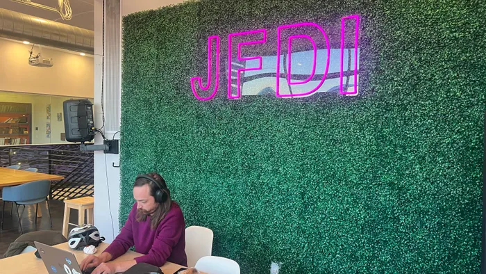 AllSignsToday.Com - Custom Neon Sign