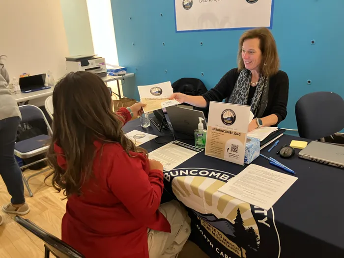 AllSignsToday.Com - Custom Rectangle Table Covers