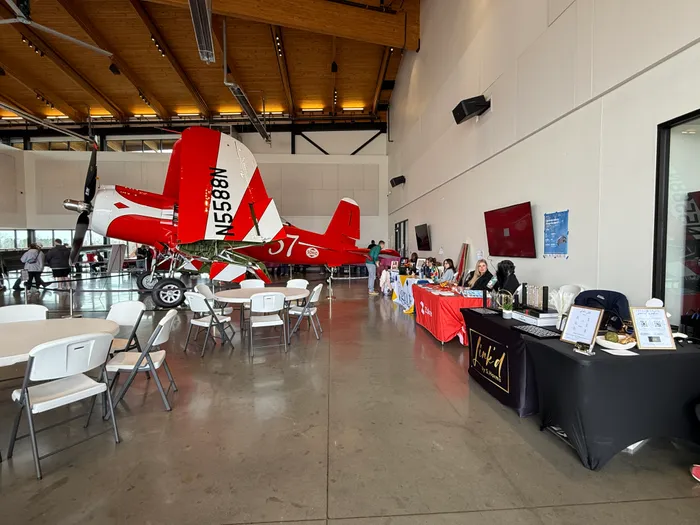 AllSignsToday.Com - Custom Rectangle Table Covers