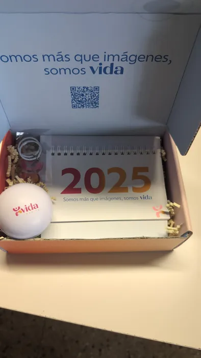 AllSignsToday.Com - Custom Mailer Box