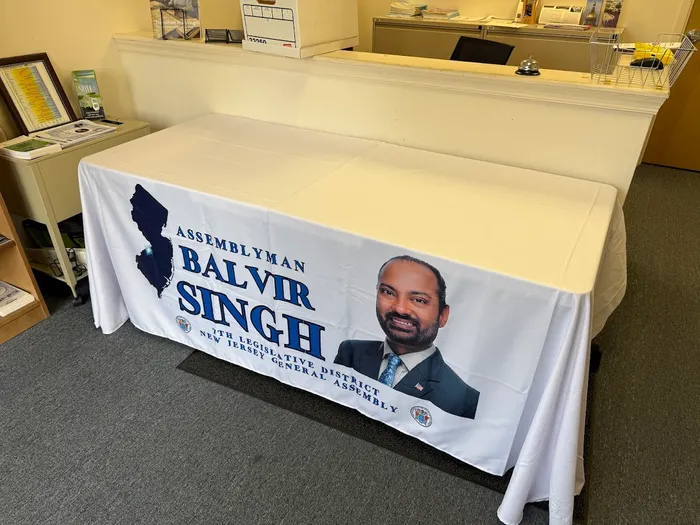 AllSignsToday.Com - Custom Rectangle Table Covers