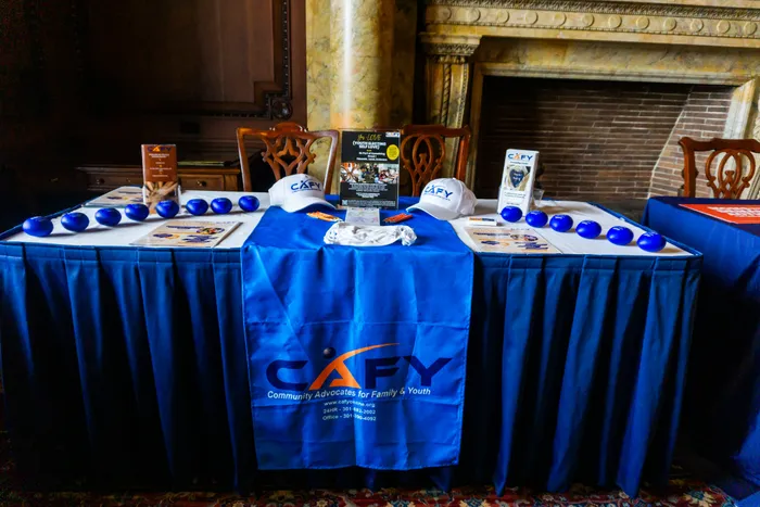 AllSignsToday.Com - Custom Rectangle Table Covers