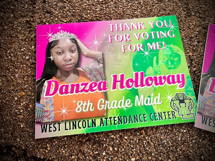 AllSignsToday.Com - Graduation Outdoor Yard Sign