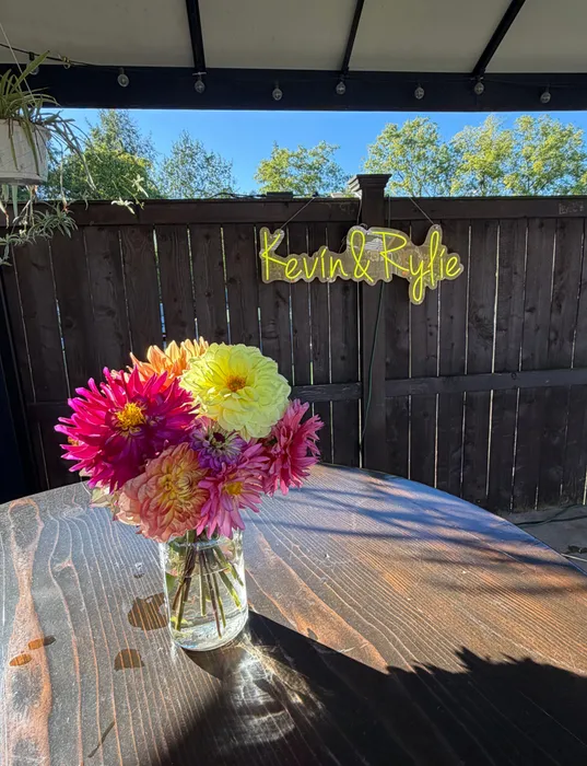 AllSignsToday.Com - Custom Neon Sign