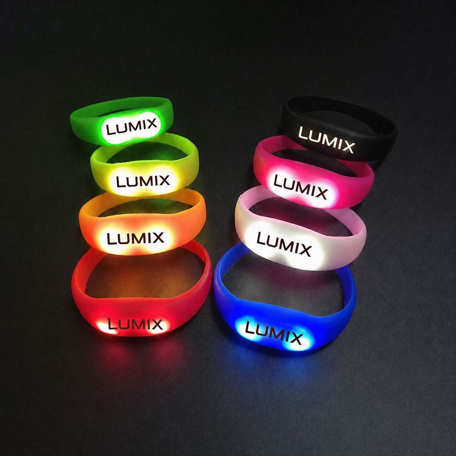Light Up Silicone Wristbands - All Signs Today